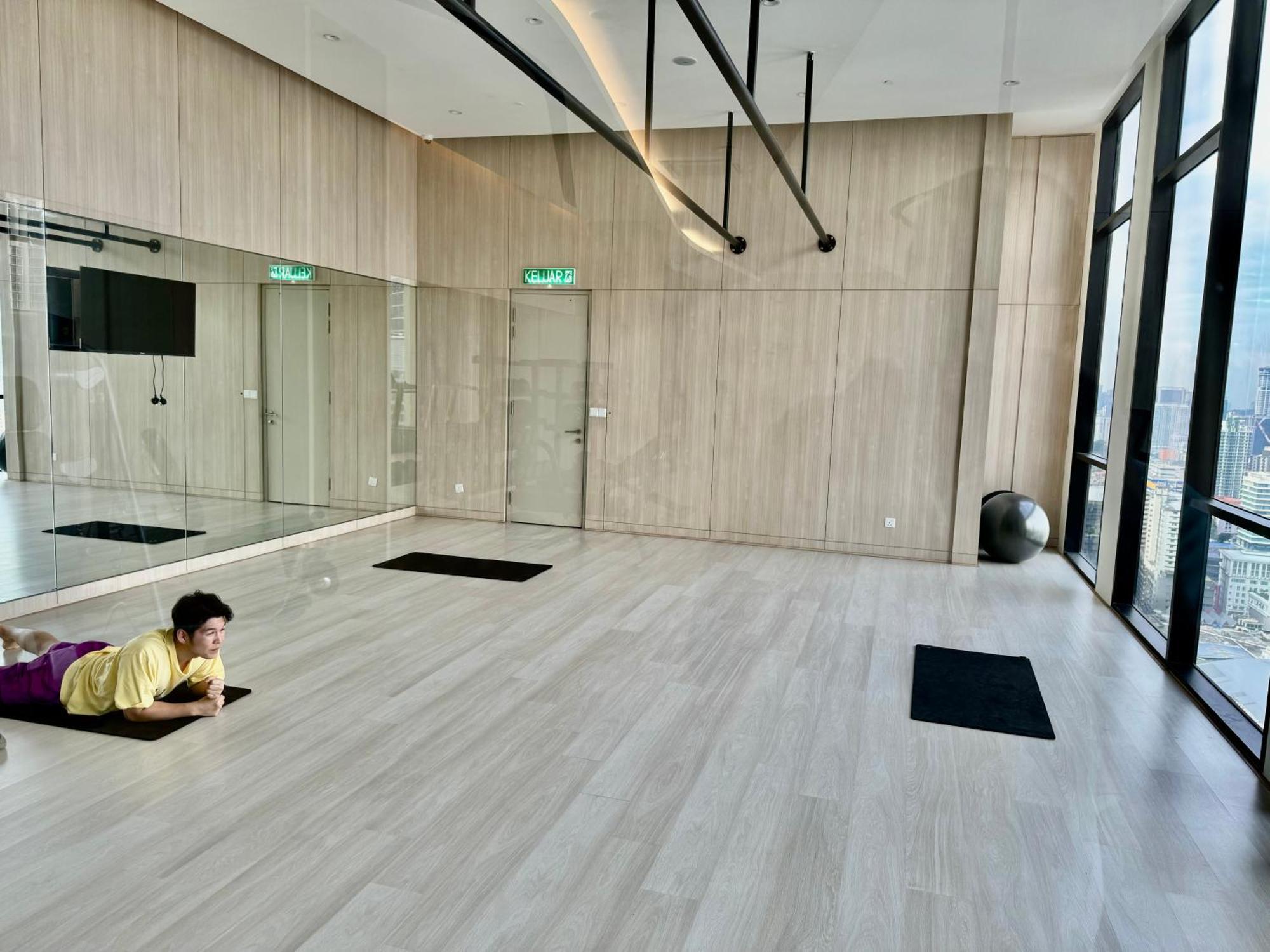 Pangsapuri Axon By Luxury Suites *