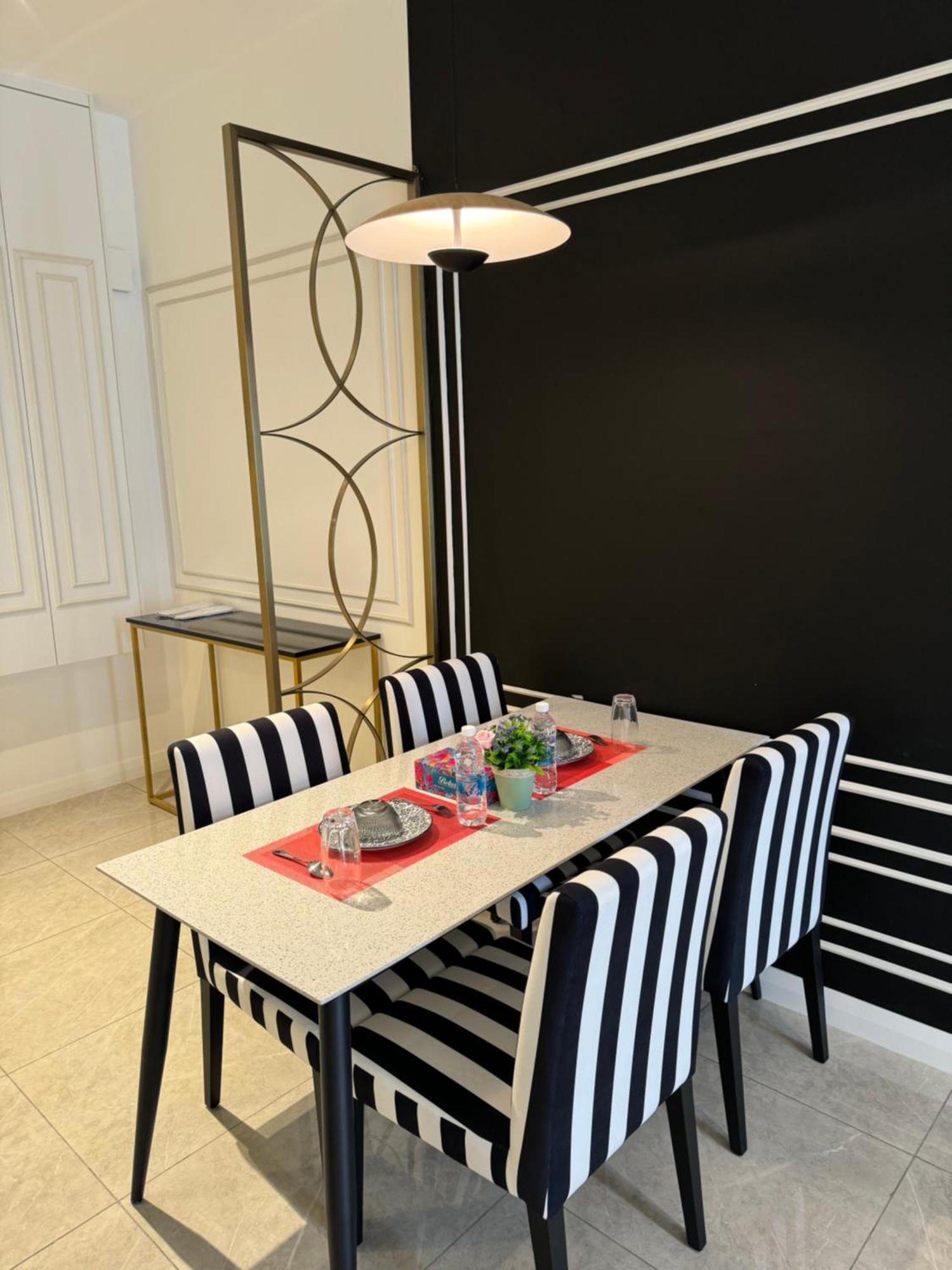 Pangsapuri Axon By Luxury Suites *